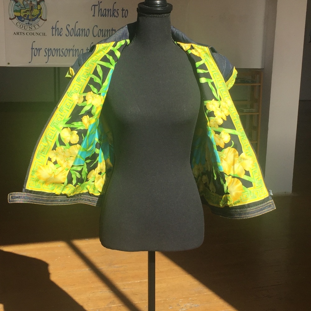 S/S 2000 Gianni Versace by Donatella Denim Medusa Silk Jungle Sleeveless Top - Picture 7 of 8